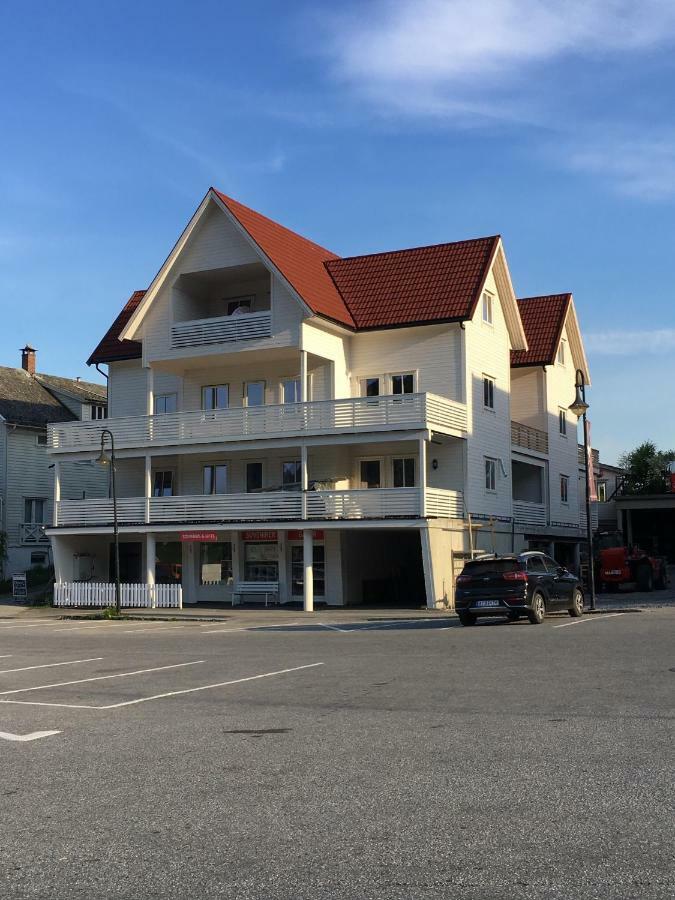 Balestrand Fjordapartments 외부 사진