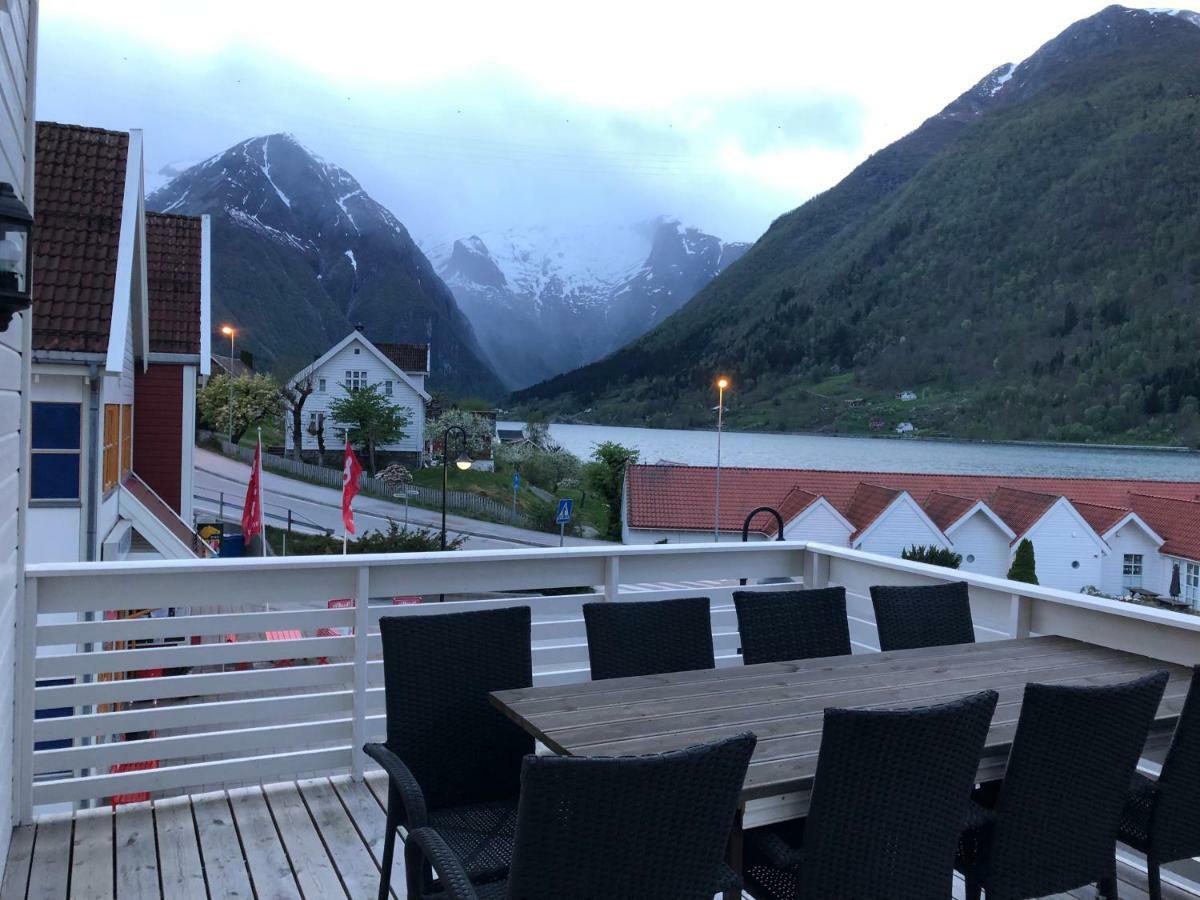 Balestrand Fjordapartments 외부 사진