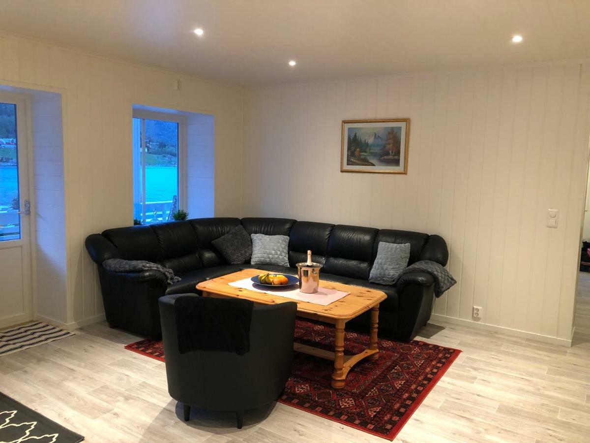Balestrand Fjordapartments 외부 사진